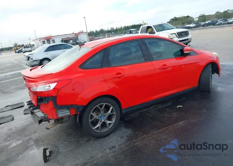 2013 Ford Focus Se z USA, uszkodzony, nr VIN 1FADP3F27DL245086